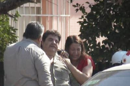 Muere deshidratada bebé olvidada por su padre, en interior de camioneta