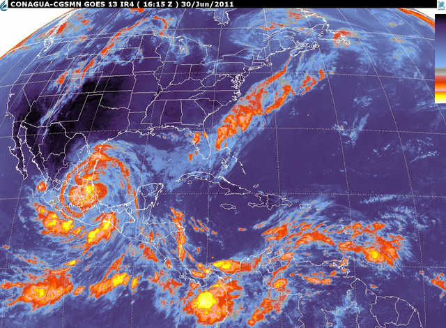Se esperan de fuertes a torrenciales lluvias en gran parte del país: SMN