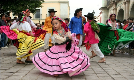Se hermanan pueblos en las fiestas de los Lunes del Cerro; todo listo para la octava