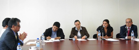 Cien millones de pesos para seis mil defraudados por cajas de ahorro