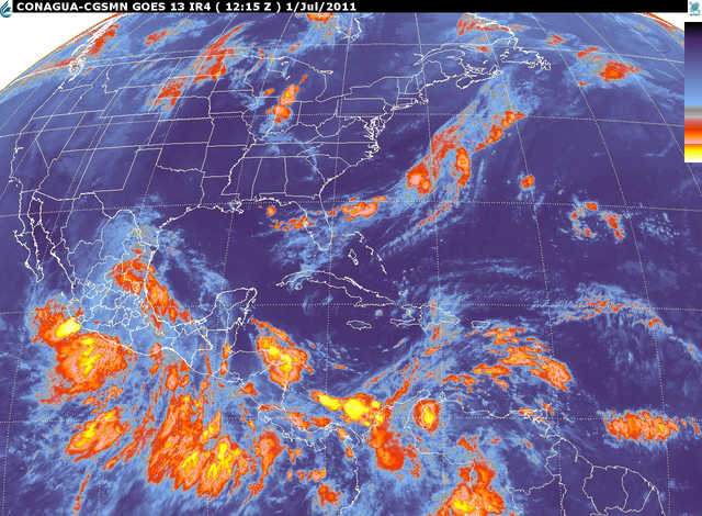 Nublados densos y lluvias torrenciales en gran parte del país