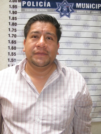 Detienen al abogado Edy Caballero por agredir a una dama, en Montoya