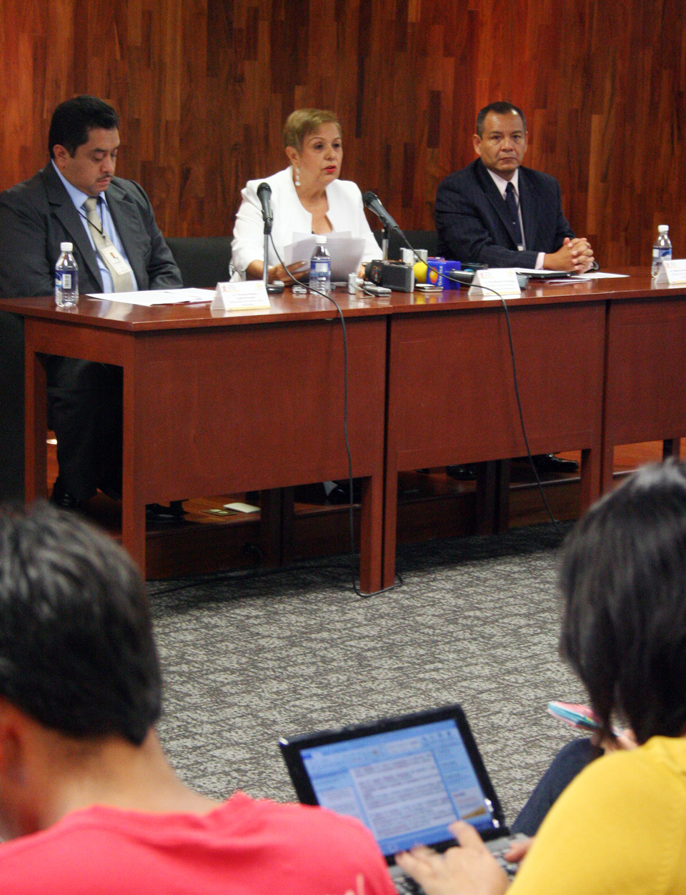 Va Gabino contra otros 29 ex funcionarios de Ulises Ruiz