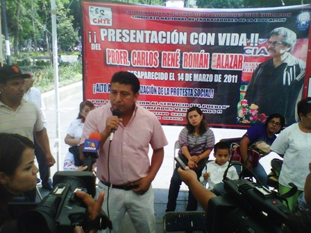 No ha renunciado Azael Santiago Chepi, a la 22 del SNTE