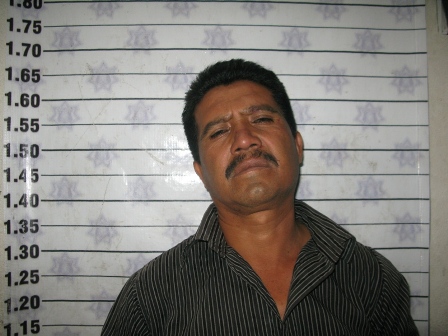 Aprehenden a tres hermanos por allanamiento de morada y lesiones, en la Cosijoeza