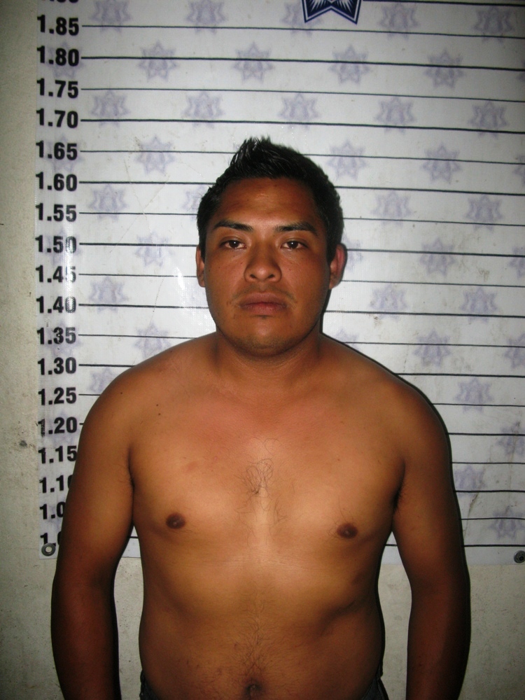 Agarran a 2 robacoches en 5 señores la municipal