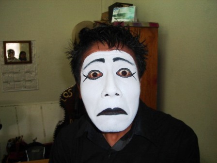 Reprime Policía Municipal a jóvenes de la calle