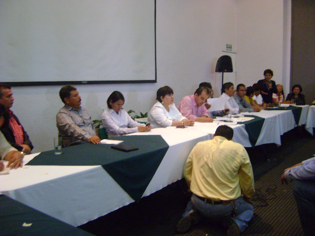 Fracasa convocatoria de Jorge Franco Vargas, planta a consejeros del PRI