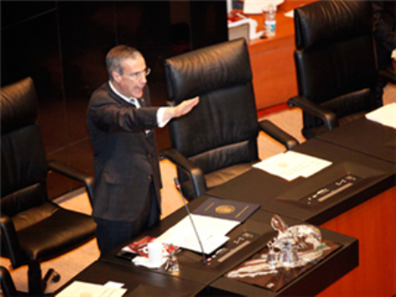 José González Morfín, nuevo presidente del Senado; termina periodo de Beltrones