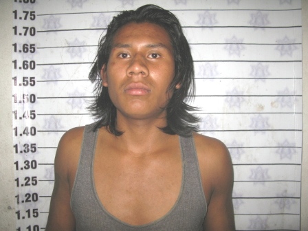 Dos detenidos por violencia intrafamiliar; golpean y amenazan a sus esposas