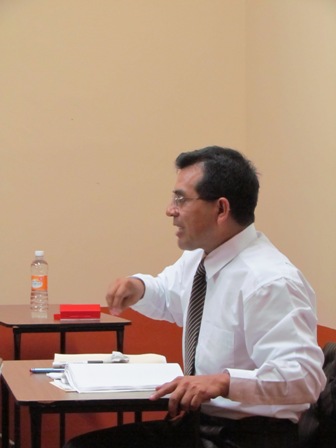 Destacado penalista de México, dicta cátedra en la Facultad de la UABJO