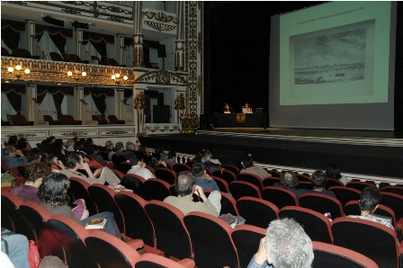 Reflexionan sobre el dilema de las historias nacionales; XXXV Coloquio Internacional de Historia del Arte