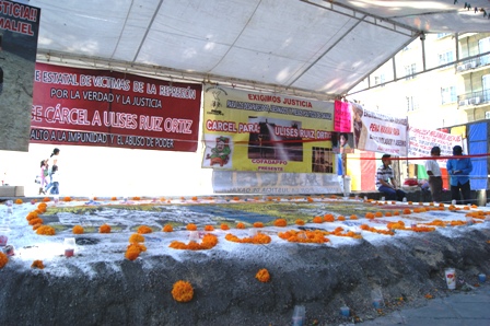 Demandan Comisión de la Verdad, que aclare represión del 2006 en Oaxaca