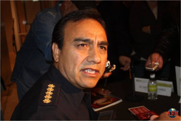 Tres periodistas agredidos por la policía al reprimir manifestantes, en Ciudad Juárez