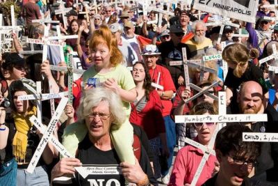 Miles de estadounidenses exigieron cierre definitivo de Escuela de las Américas