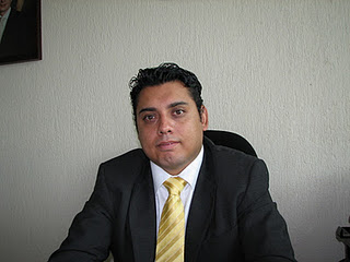 EL HONESTO PAVEL LÓPEZ GÓMEZ Y FAMILIA