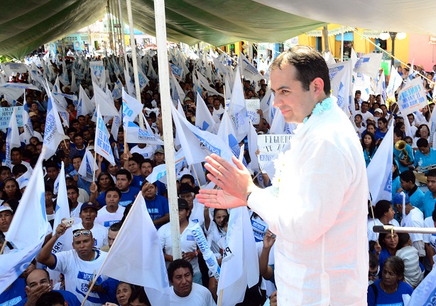 Gana Ernesto Cordero elección interna del PAN en Oaxaca, por diferencia de 300 votos sobre Josefina