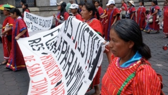 Dan voto de confianza desplazados de Copala, Oaxaca, al Estado para regresar a sus pueblos