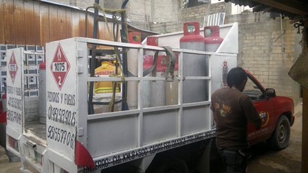 Explota tanque de gas por trasiego