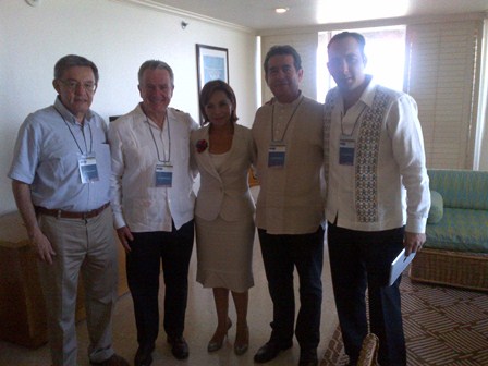 Asiste DCA a la 75 convención bancaria