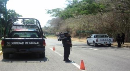 Breves policiacas de Oaxaca: 5 detenidos y 2 autos recuperados por la PE