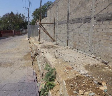 Destruyen acueducto histórico
