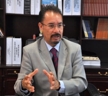 Descarta Enrique Martínez, apoyo de la Secretaria del Trabajo para su campaña