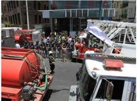 Deja una persona con quemaduras y daños materiales incendio en “Torre Decus” en Santa Fe, en el DF