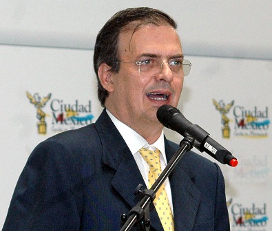 Dan espacios públicos identidad a la Ciudad de México: Ebrard