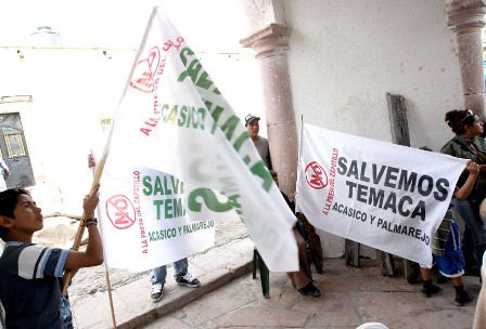 Amenazan al Padre Gabriel y al abogado de Temacapulín