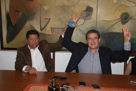 Recibe Diódoro Carrasco adhesión del candidato del PVEM