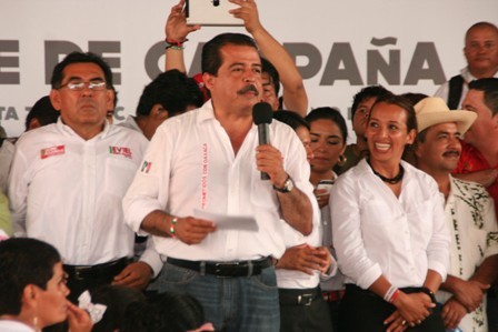 Cierra Eviel Pérez Magaña campaña política en Tuxtepec, Oaxaca