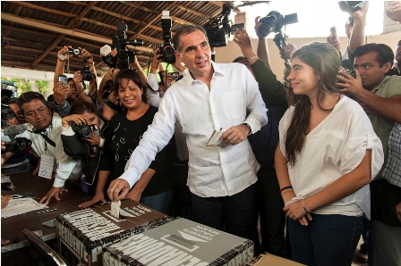 Transcurre Jornada Electoral 2012 con alto nivel de participación ciudadana y tranquilidad en Oaxaca
