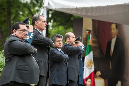 Gobierno de Oaxaca, honra el legado republicano de Juárez: Salvatierra