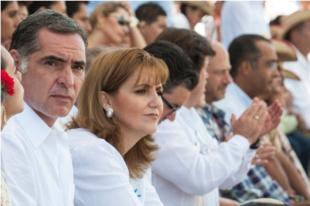 Impresiona a líderes políticos, actores y diplomáticos la Octava del Lunes del Cerro