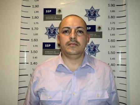 Elementos de la PF detienen a José Adalid Morales Vaca (a) “El Tinaco”, líder de “La Familia”
