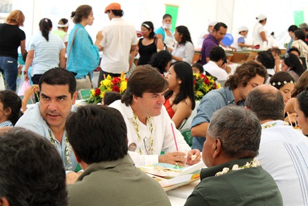 Oaxaqueños y visitantes disfrutan de la VII Feria del Tejate y el Tamal