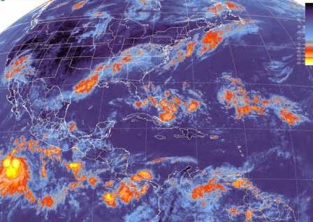 Se registran lluvias fuertes a muy fuertes sobre la mayor parte del territorio nacional