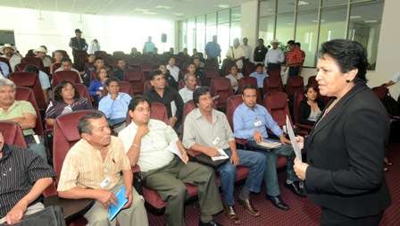 Imparte Congreso taller de justicia restaurativa a autoridades y policías municipales de Oaxaca