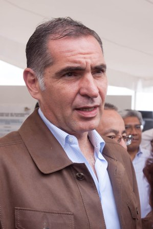 Reconoce Gabino Cué a diputados de la LXI Legislatura local por aprobar leyes a la Reforma Electoral