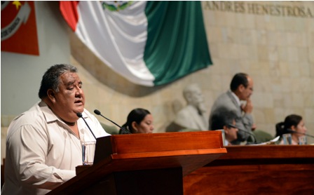 Piden crear fondo de apoyo para estudiantes oaxaqueños de excelencia
