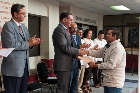 Beneficia Gobierno de Oaxaca con preliberación a 87 indígenas presos por delitos menores