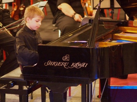 En concierto pianista italiano Guido Orson Coppin y Solistas de Oaxaca en el “Macedonio Alcalá”