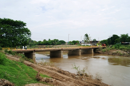 Licitan desazolve de río “Los Perros”, en Juchitán
