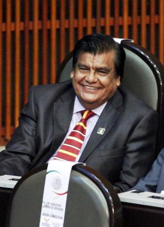Instala oficina de gestión en Tuxtepec el diputado Soto Martínez