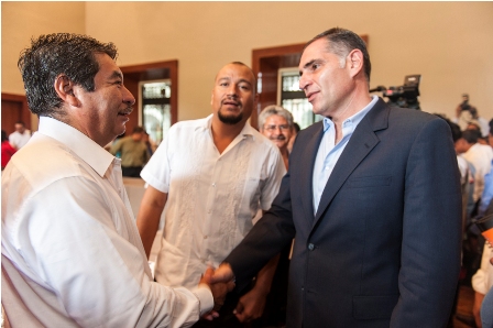 Comprometen magisterio y Gobierno de Oaxaca sumar esfuerzos en favor de la educación