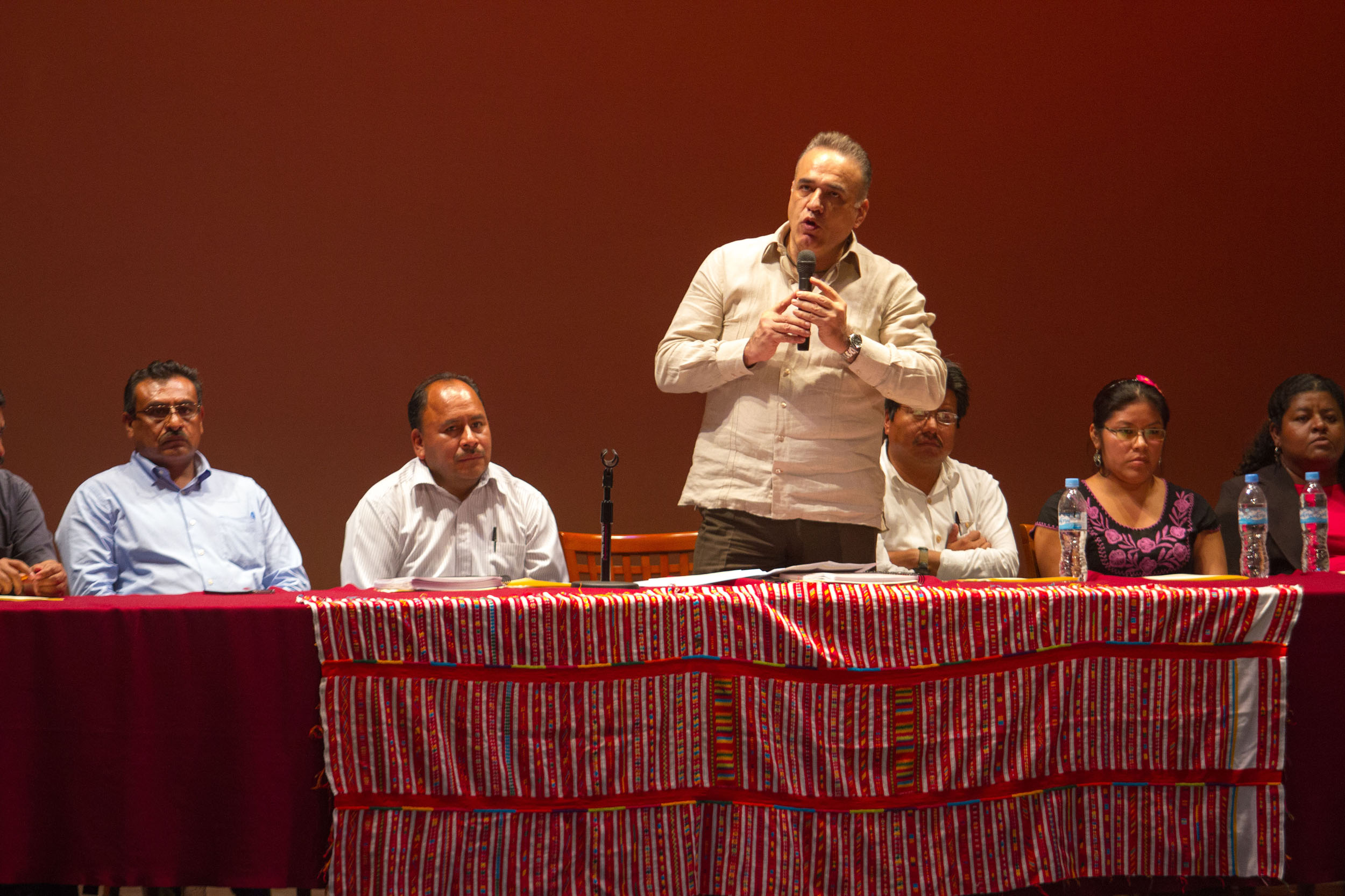 Hace suyo gobierno de Oaxaca proceso de reforma constitucional indígena y afromexicana
