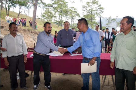 Santiago Textitlan y Santiago Amoltepec