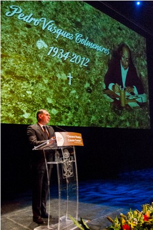 Encabeza Gabino Cué homenaje póstumo al ex gobernador de Oaxaca, Pedro Vásquez Colmenares