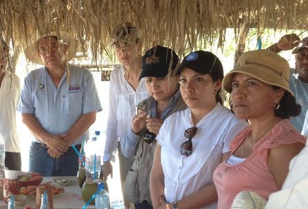 Incumple Pemex con limpieza de playas por derrame de hidrocarburo en el Istmo de Oaxaca